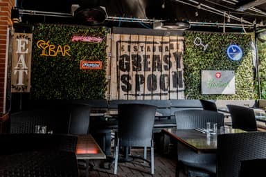 Restaurant Greasy Spoon
